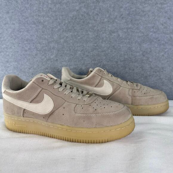 Nike Men’s sz 6.5 Air Force 1s Neutral Sand Suede AF1 Sneakers - Picture 2 of 11